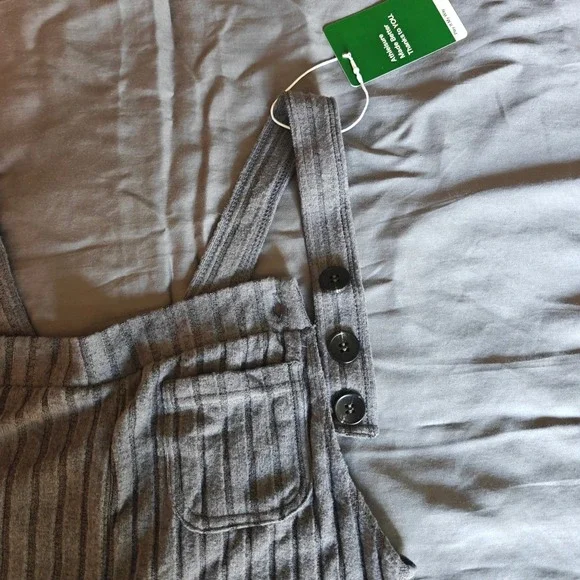 Halara Gray Ribbed Striped Wide Leg Jumpsuit Adjustable Straps XS NEW - Picture 10 of 14